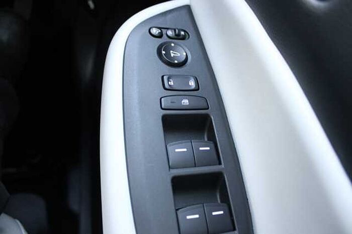 Honda Jazz Hybrid 1.5 i-MMD (107ps) EX 