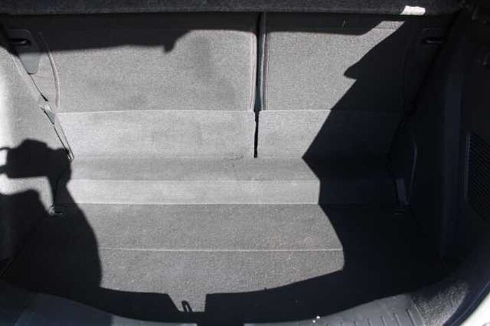 Honda Jazz Hybrid 1.5 i-MMD (109ps) SR eCVT 