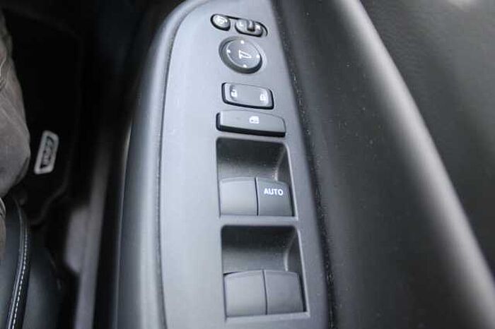 Honda Jazz Hybrid 1.5 i-MMD (109ps) SR eCVT 